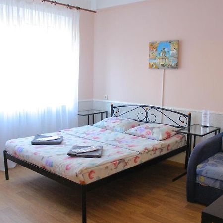 Uneed Rooms Harbour Київ Екстер'єр фото